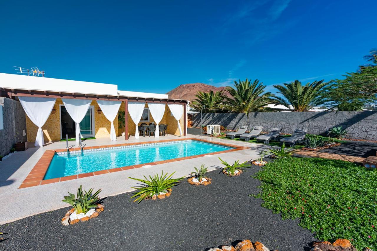 Casa Daneo Villa ปลายาบลังกา ภายนอก รูปภาพ